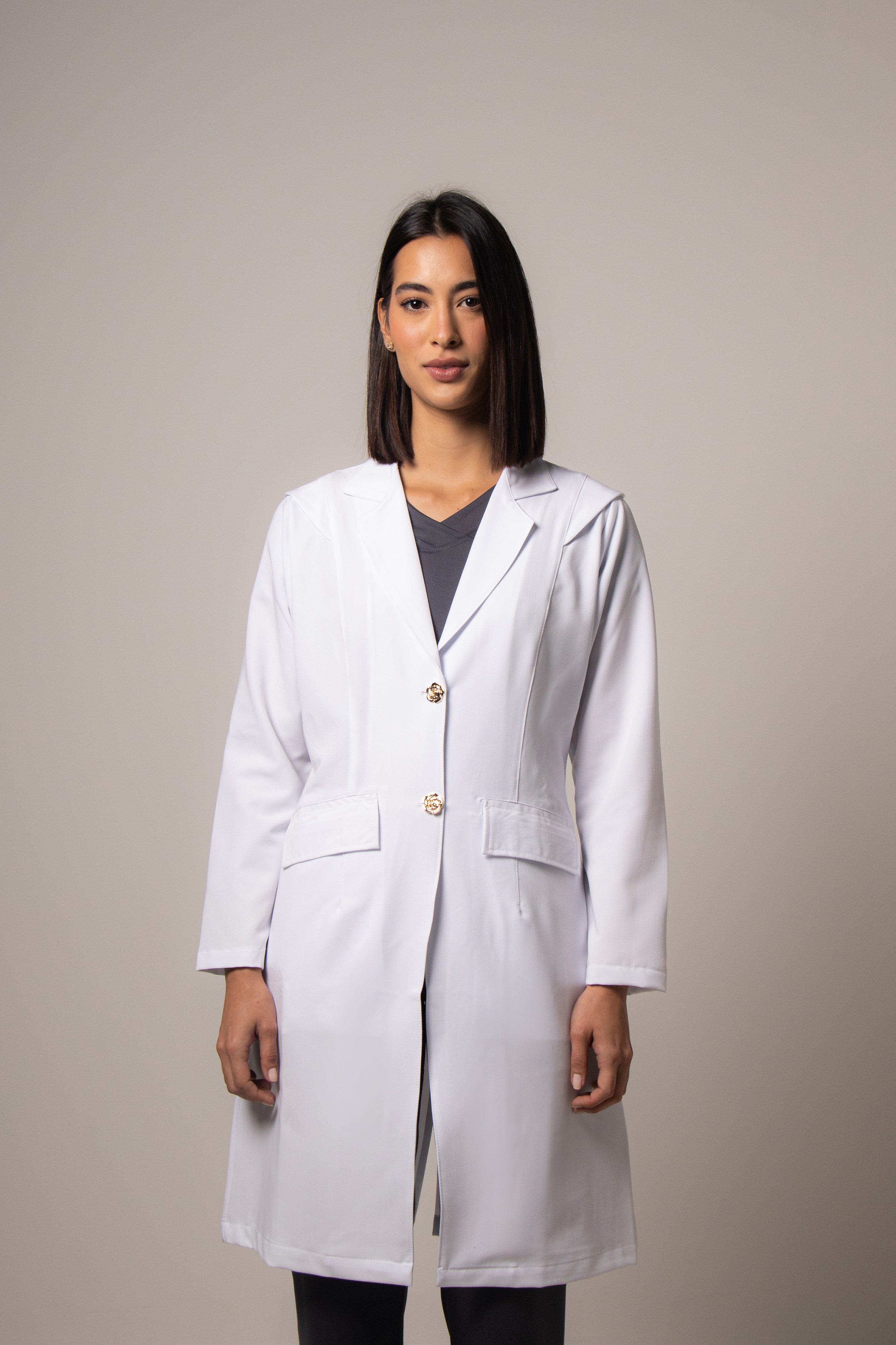 Jaleco Feminino Gola Smokey - LAB+ Science